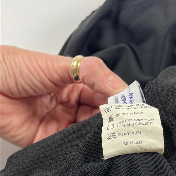 Always for Me Chic Solids Black Halter Swimsuit Sz 16W - Picture 10 of 11